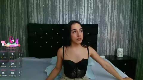 Snapshot of alicee_moonn chatting on 06.09.26 alicee_moonn online show from 06.09.26