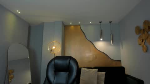 Alice online show from 10.14.25