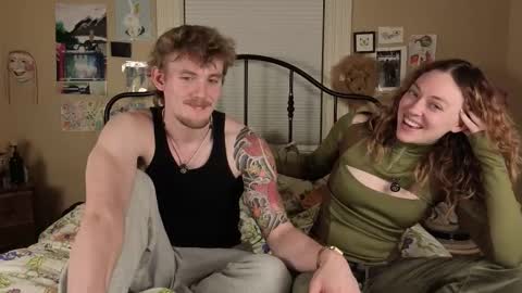 AliceInAceland online show from 10.18.25