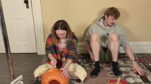 AliceInAceland online show from 10.25.25