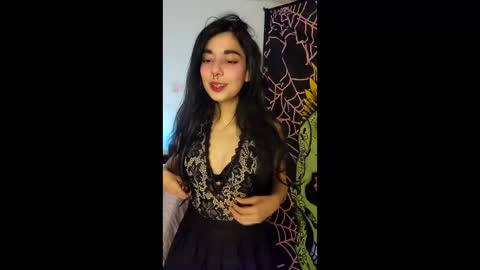 Snapshot of alicekingdom chatting on 01.11.26 Alicekingdom online show from 01.11.26