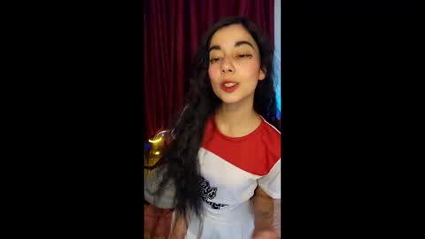 Snapshot of alicekingdom chatting on 02.06.26 Alicekingdom online show from 02.06.26