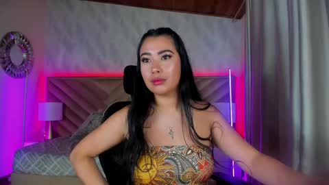 Snapshot of alices_kingsley chatting on 05.04.26 Alice online show from 05.04.26