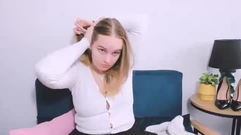 alicesensitive online show from 01.12.26