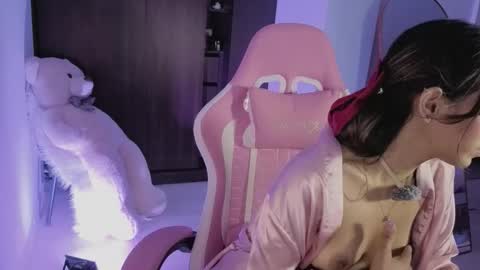 Snapshot of alicesimpson1 chatting on 02.24.26 alice online show from 02.24.26