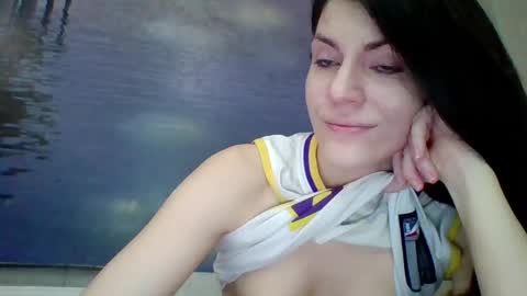 Snapshot of alicetailorrr chatting on 05.12.26 AliceTailorrr online show from 05.12.26