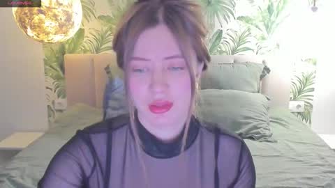 Snapshot of alicetuker chatting on 03.26.26 Alice online show from 03.26.26