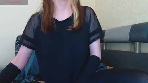 AliceWoolfy online show from 02.11.26