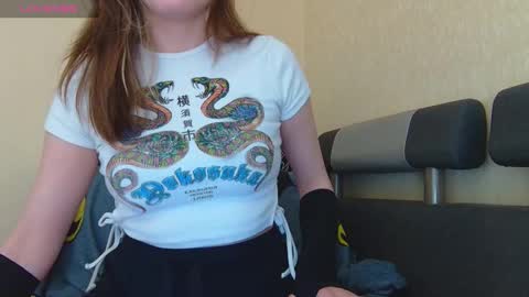 AliceWoolfy online show from 03.11.26