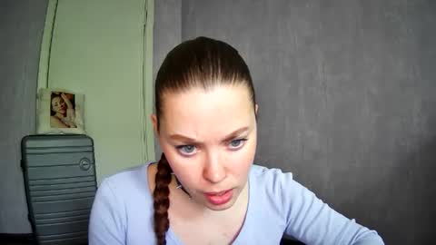 Snapshot of alicexfresh chatting on 05.13.26 AlicexFresh online show from 05.13.26