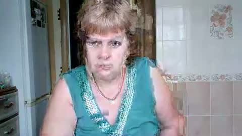 Snapshot of alicexmistress chatting on 12.24.24 Alicexmistress online show from 12.24.24