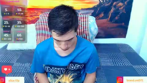 CATALINA Y ANDRES online show from 02.05.25