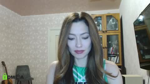 Snapshot of alicia_savory chatting on 12.05.24 Alicia online show from 12.05.24
