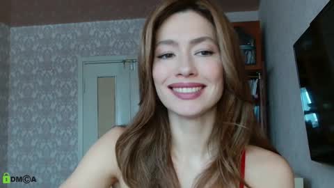 Alicia online show from 12.04.25