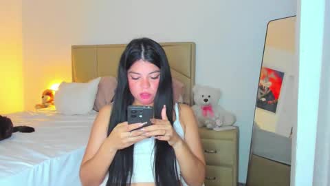 Snapshot of aliciabiden chatting on 02.03.26 aliciabiden online show from 02.03.26