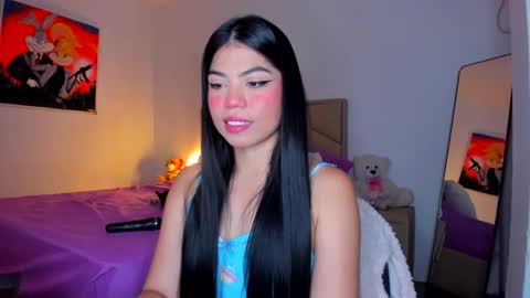 Snapshot of aliciabiden chatting on 05.11.26 aliciabiden online show from 05.11.26
