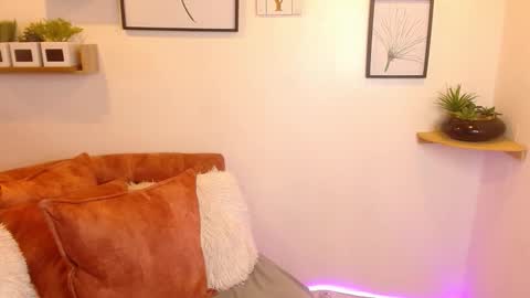 aliciacute    online show from 09.24.25