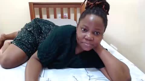 Snapshot of alicialust1 chatting on 12.20.24 alicialust1 online show from 12.20.24