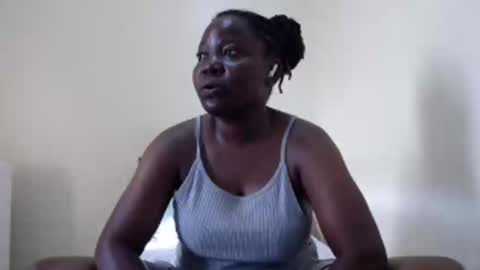 Snapshot of alicialust1 chatting on 01.08.25 alicialust1 online show from 01.08.25