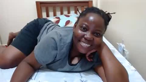 Snapshot of alicialust1 chatting on 01.10.25 alicialust1 online show from 01.10.25