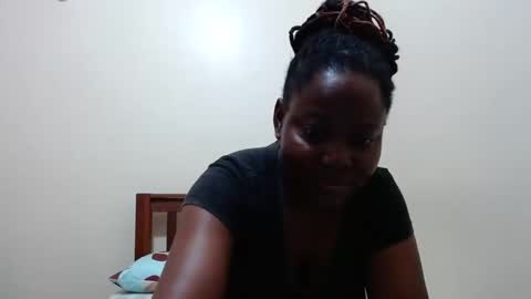 Snapshot of alicialust1 chatting on 01.18.25 alicialust1 online show from 01.18.25