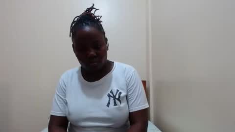 Snapshot of alicialust1 chatting on 02.18.25 alicialust1 online show from 02.18.25