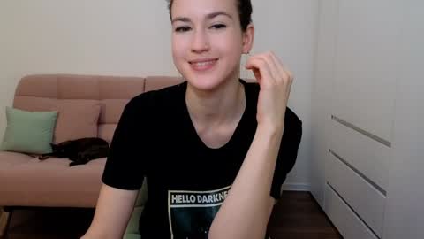 Snapshot of alicianoveli chatting on 12.22.24 alicianoveli online show from 12.22.24