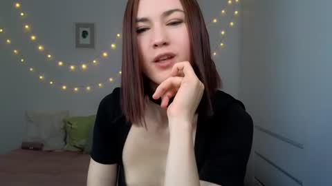 Snapshot of alicianoveli chatting on 06.12.26 alicianoveli online show from 06.12.26