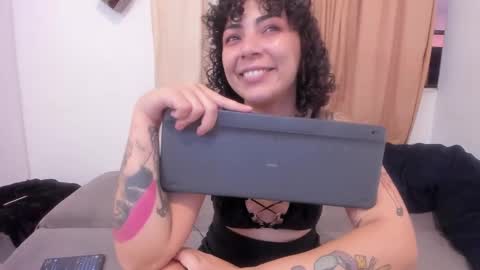 Snapshot of aliciapalmer19 chatting on 12.07.24 Alis 3 independent model 3 online show from 12.07.24