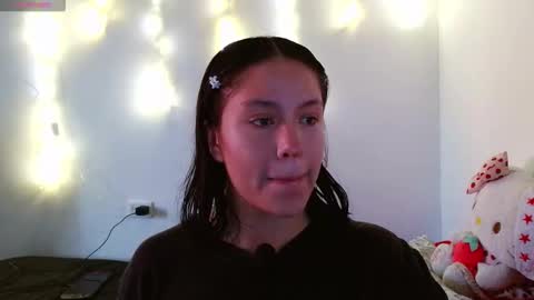 aliciia_23 online show from 12.15.25