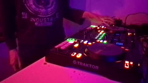 busco rockera online show from 02.20.25