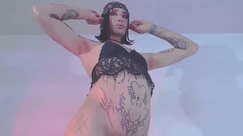     online show from 04.08.26