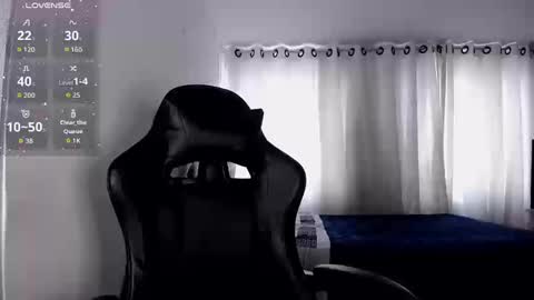 aliice_walker_ online show from 11.11.25