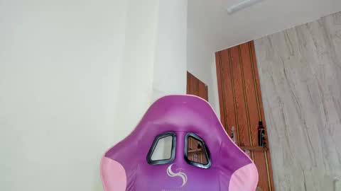 alika online show from 10.31.25