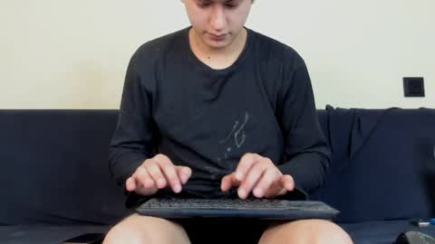 Snapshot of alikuskya chatting on 04.26.26 Dan online show from 04.26.26