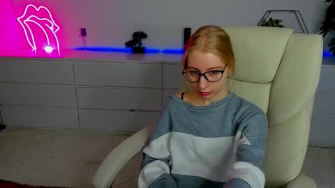 Alina online show from 09.26.25