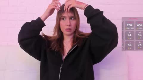 Snapshot of alina_everly chatting on 02.26.26 alina_everly online show from 02.26.26