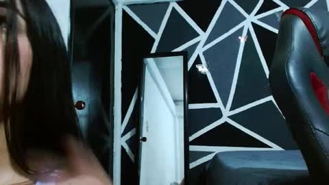 Snapshot of alina_lover chatting on 11.12.25 alina_lover online show from 11.12.25