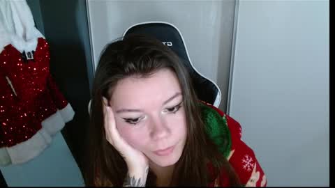 Alina Nightshade online show from 11.29.25