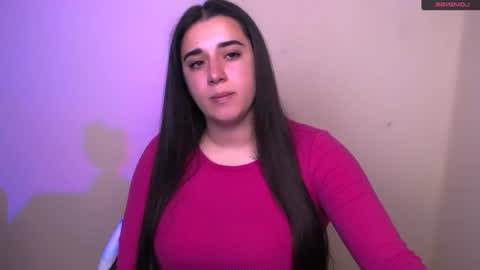 Snapshot of alinaasti_ chatting on 07.30.26 Alina online show from 07.30.26
