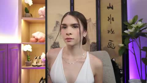 Snapshot of alinabennet chatting on 07.03.26 Alina Bennet online show from 07.03.26