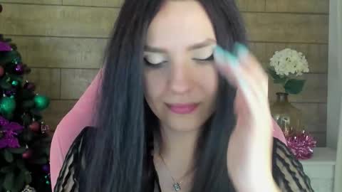 Snapshot of alinamarshal chatting on 01.08.26 AlinaMarshal online show from 01.08.26