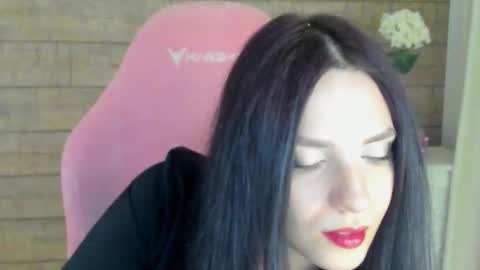 Snapshot of alinamarshal chatting on 01.13.26 AlinaMarshal online show from 01.13.26