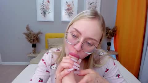 alinaocean online show from 11.26.25