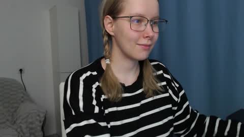 alinasei online show from 11.22.25