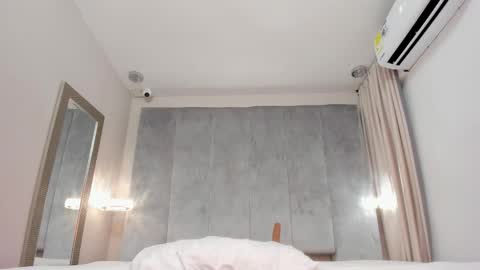 Alinna  online show from 02.11.25