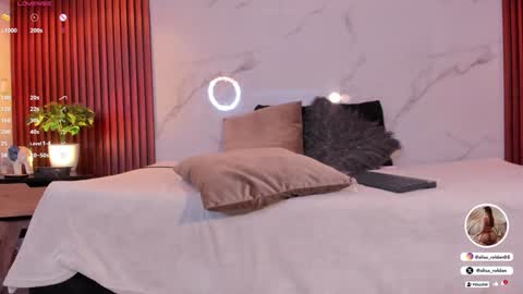     online show from 01.09.25