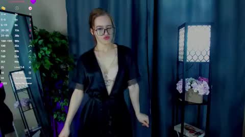 Mia online show from 11.06.25