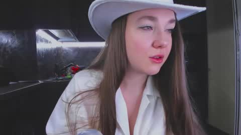 Snapshot of alisaxfox chatting on 02.19.26 Alisa online show from 02.19.26