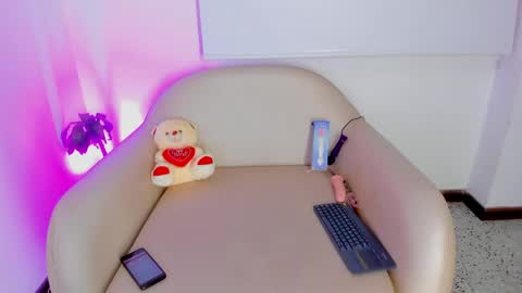 alise_mason online show from 04.14.26